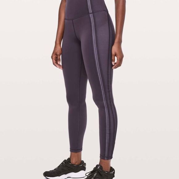 Lululemon Power Lines leggings 28* - Picture 7 of 7